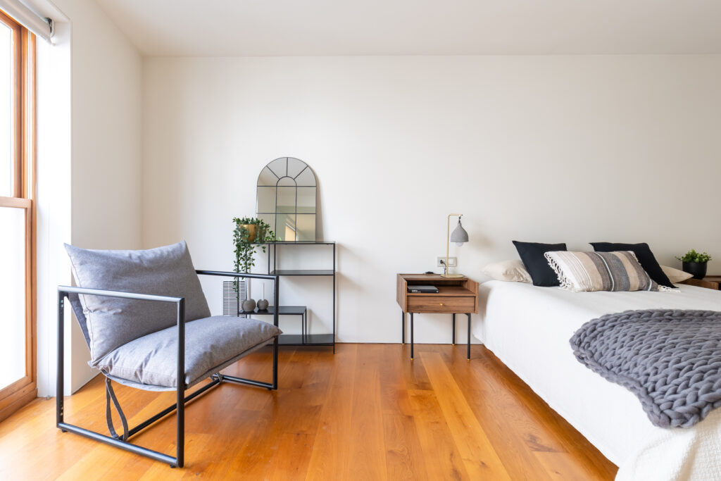250415_048